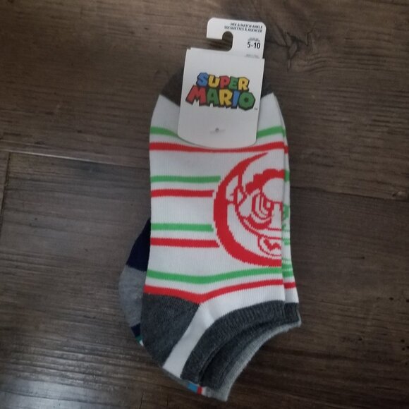 Nintendo Super Mario 5 pack ankle socks - Picture 1 of 9